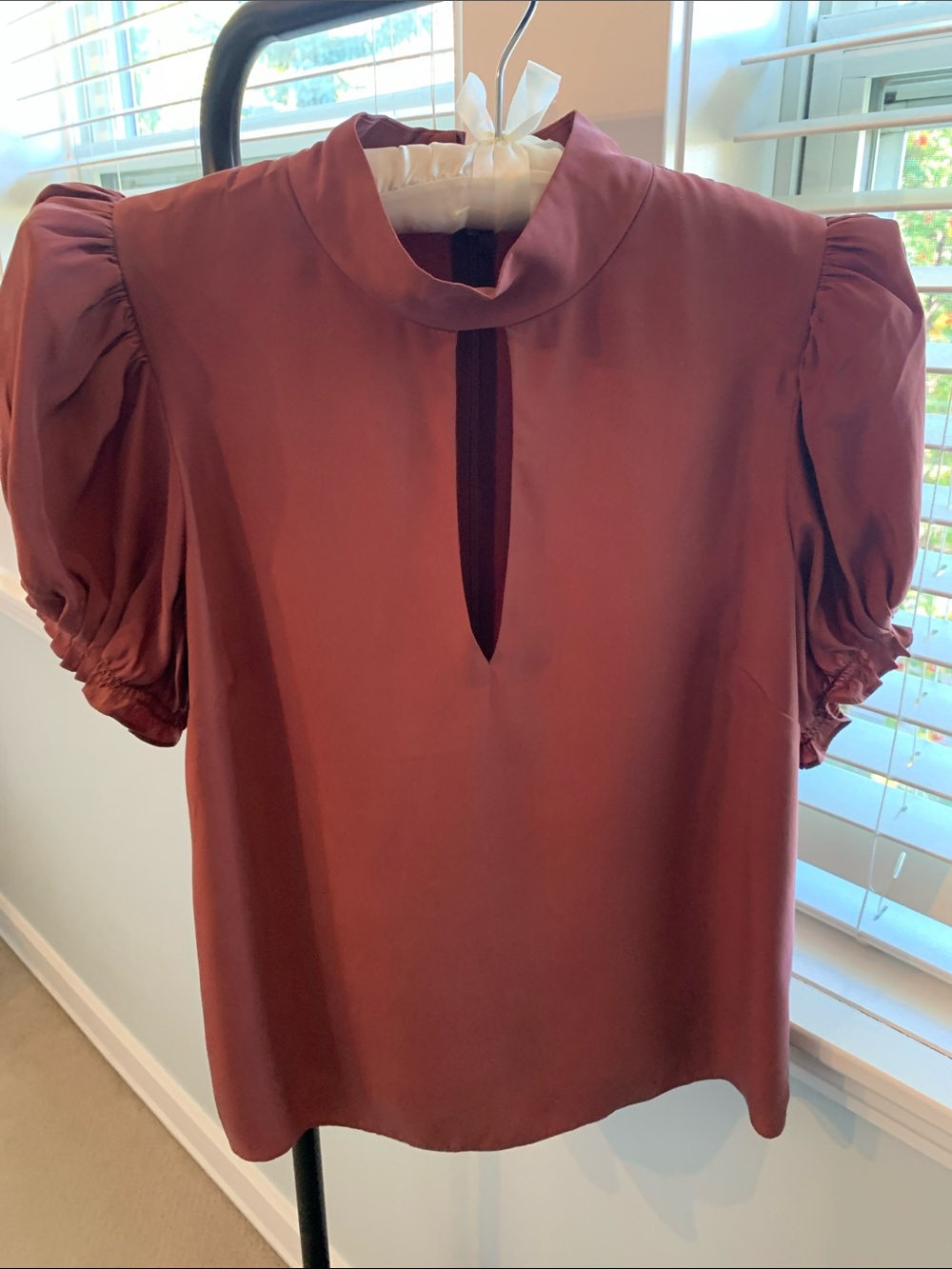 Frame Denim Rust Keyhole Puff Sleeve Blouse